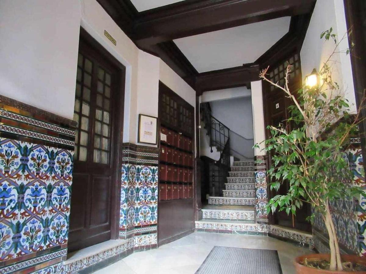 Luxury Old Town Cervantes Paz En El Casco Antiguo مالقة المظهر الخارجي الصورة